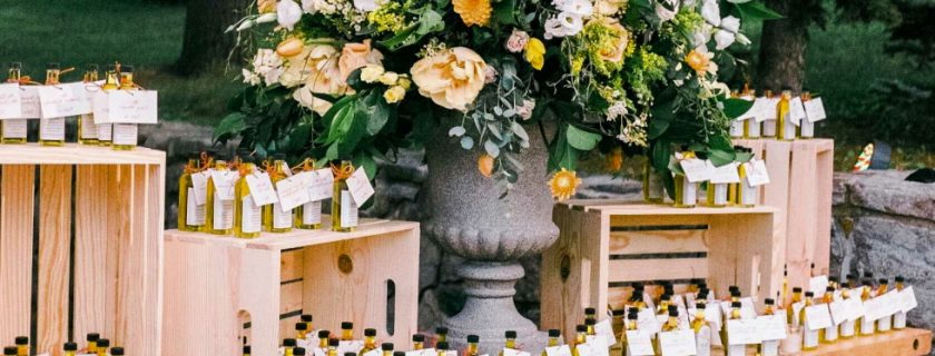 decorate the tables at your reception
